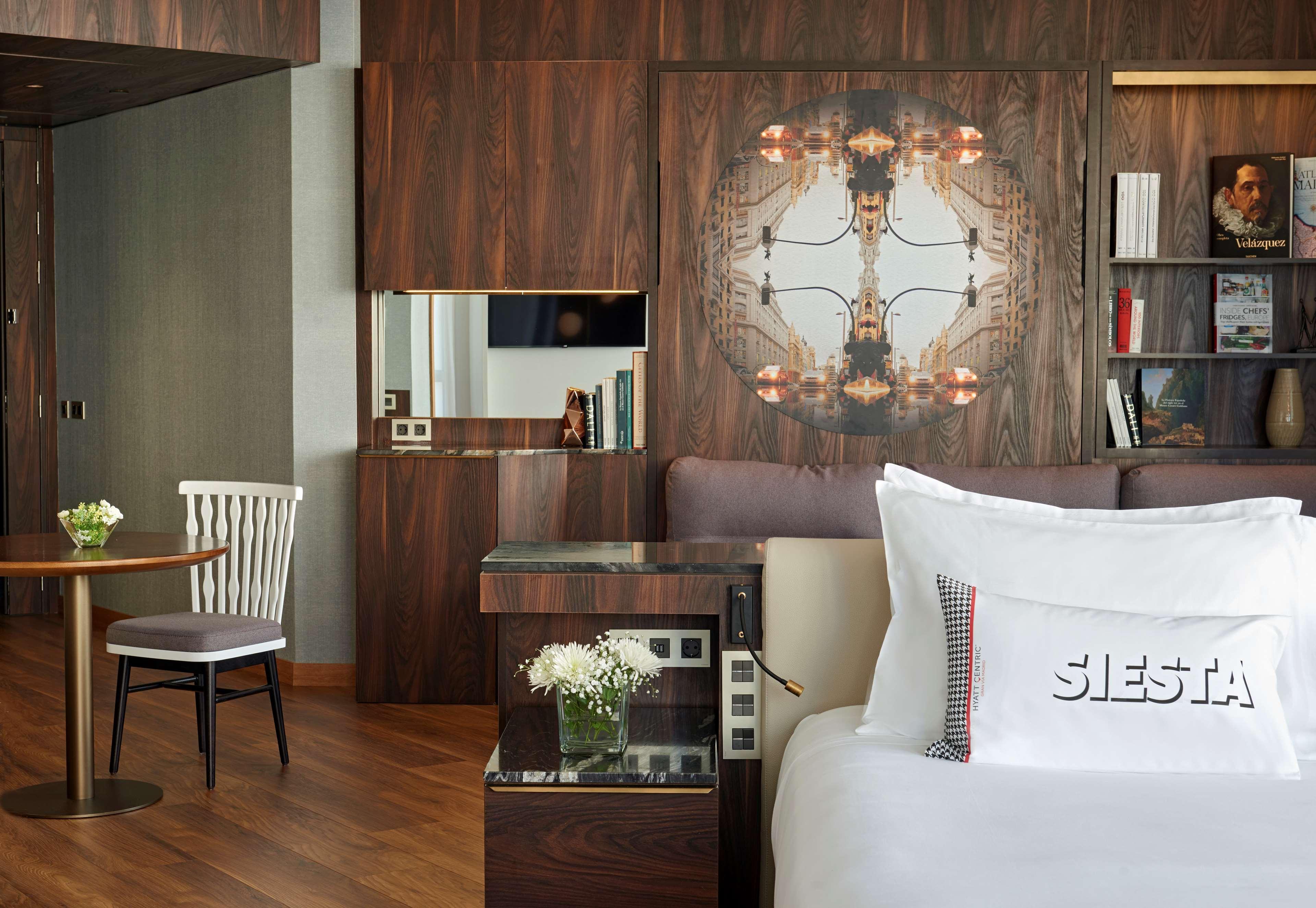 ไฮแอท เซ็นตริก กรัน เวีย มาดริด Hotel ภายนอก รูปภาพ A room at the hotel